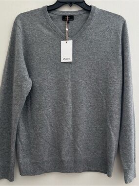 SOLD Cashmere V-Neck Sweater Gray Lightweight Size L